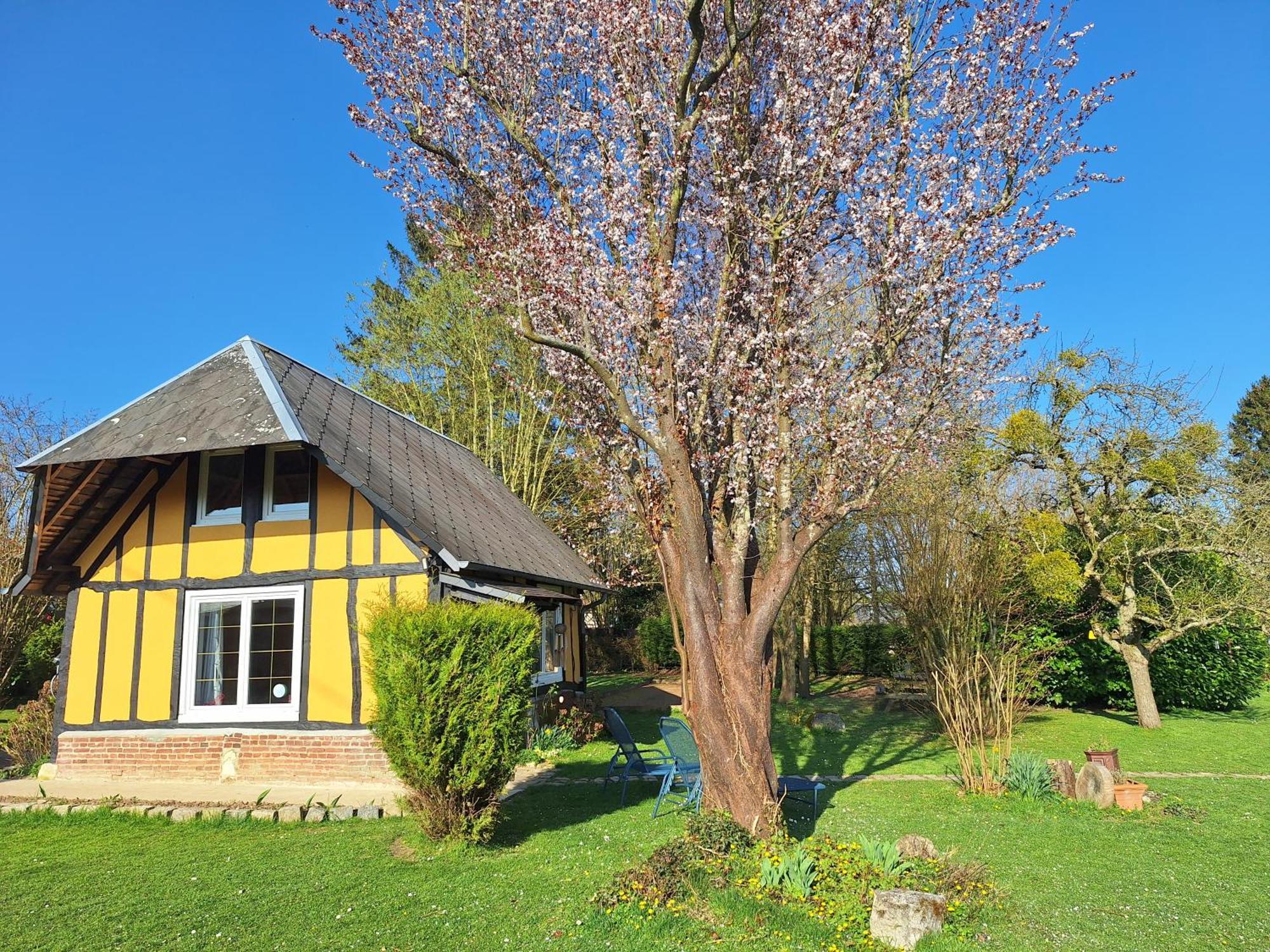 La Petite Maison Hébergement de vacances Bosroumois